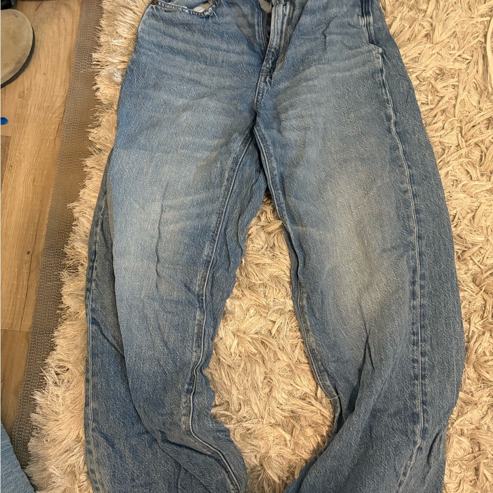 American Eagle Outfitters Light Blue Boyfriend Jeans